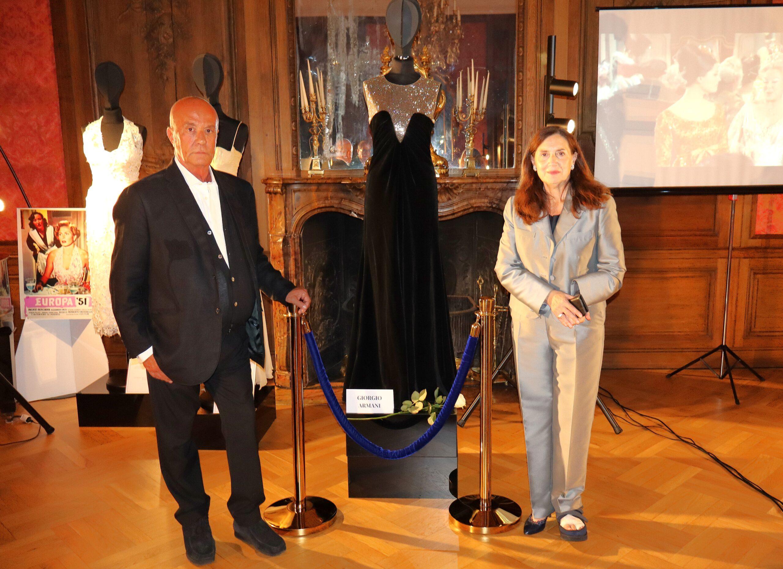 ! Photo Hasse Ferrold ITALY EMBASSY Original dresses from famous movies -opening 10 09 2025 JULIA ROBERTS Oscar 2011 George Armani 3 ! Photo Hasse Ferrold ITALY EMBASSY Original dresses from famous movies -opening 10 09 2025 JULIA ROBERTS Oscar 2011 George Armani 3